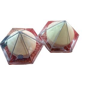 Set of 2 mini makeup sponges